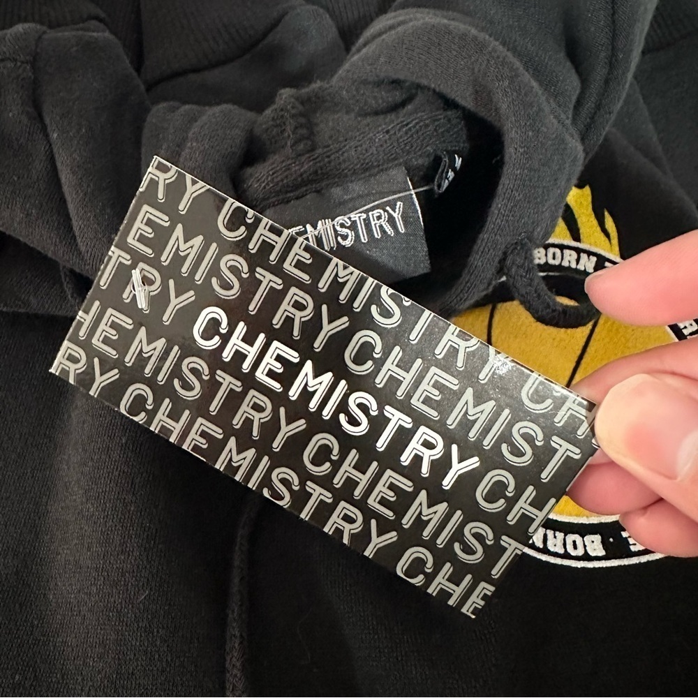 Chemistry In The Moment Basketball Hoodie - Picture 6 of 7